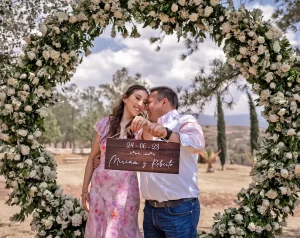 Image-Rectangular-Boda-Miriam-y-Roberto-Celebrando-Juntos-1-300x238