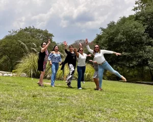Image-Rectangular-50-anos-Martha-Velez-Celebrando-Juntos-2-300x238