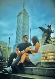 Image-V-Boda-Raquel-y-Rafael-Celebrando-Juntos-1-210x300